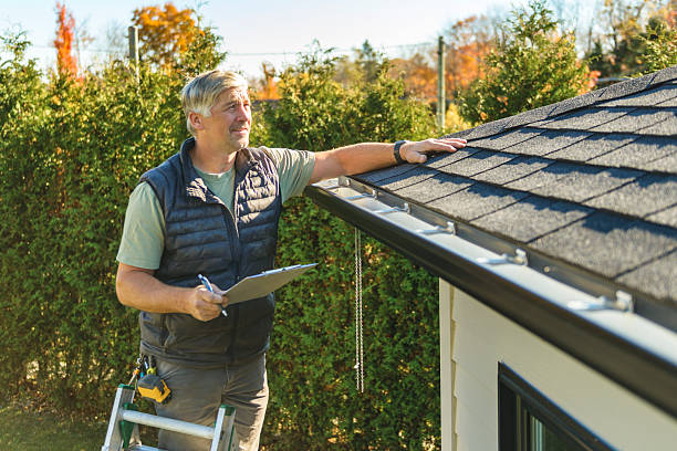 Professional Commercial Roofing technician working in Hornbrook, CA